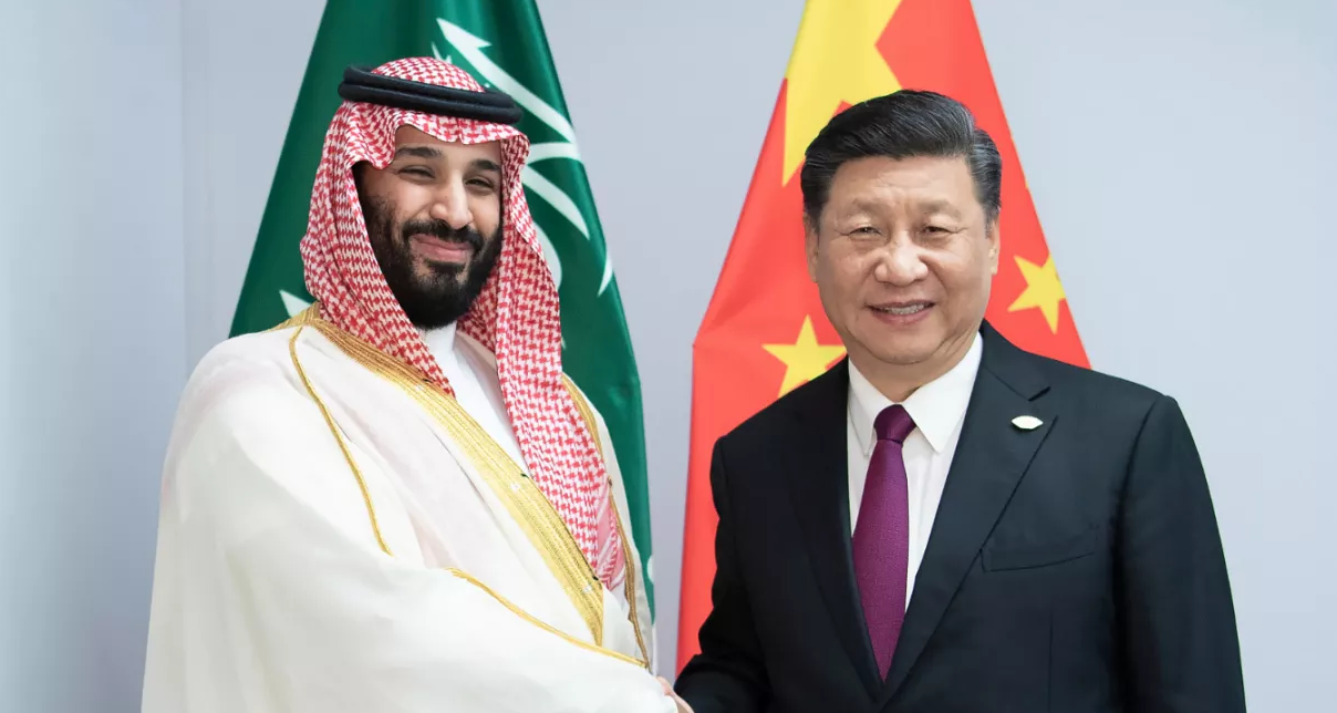ولي العهد السعودي يبحث هاتفيا مع الرئيس الصيني توطيد العلاقات بين البلدين ولي العهد السعودي يبحث هاتفيا مع الرئيس الصيني توطيد العلاقات بين البلدين