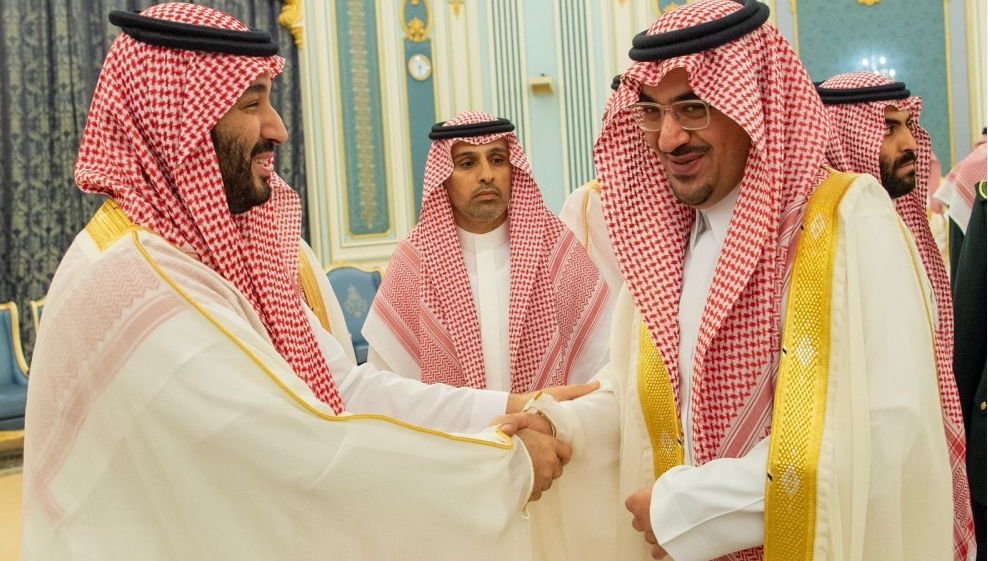 محمد بن سلمان يستقبل المهنئين بشهر رمضان المبارك محمد بن سلمان يستقبل المهنئين بشهر رمضان المبارك