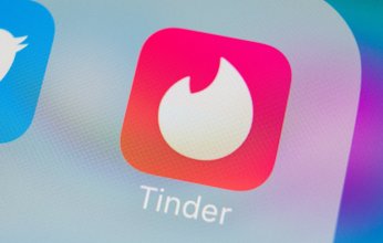 Tinder تبدأ في استخدام الذكاء الاصطناعي المسرب من Meta من أجل زيادة فرص المواعدة