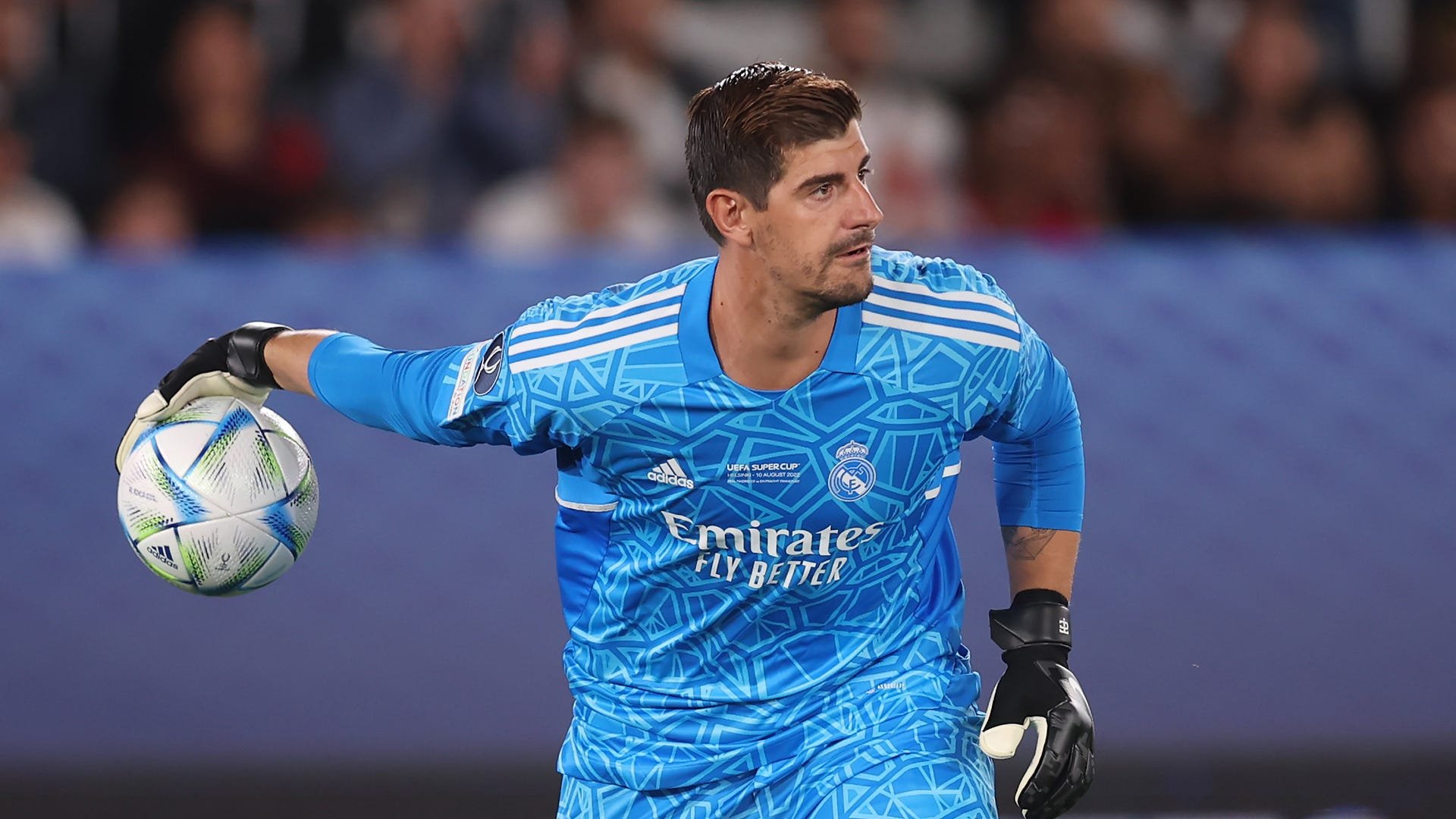 إصابة كورتوا تبعده عن مرمى ريال مدريد 3 أسابيع إصابة كورتوا تبعده عن مرمى ريال مدريد 3 أسابيع