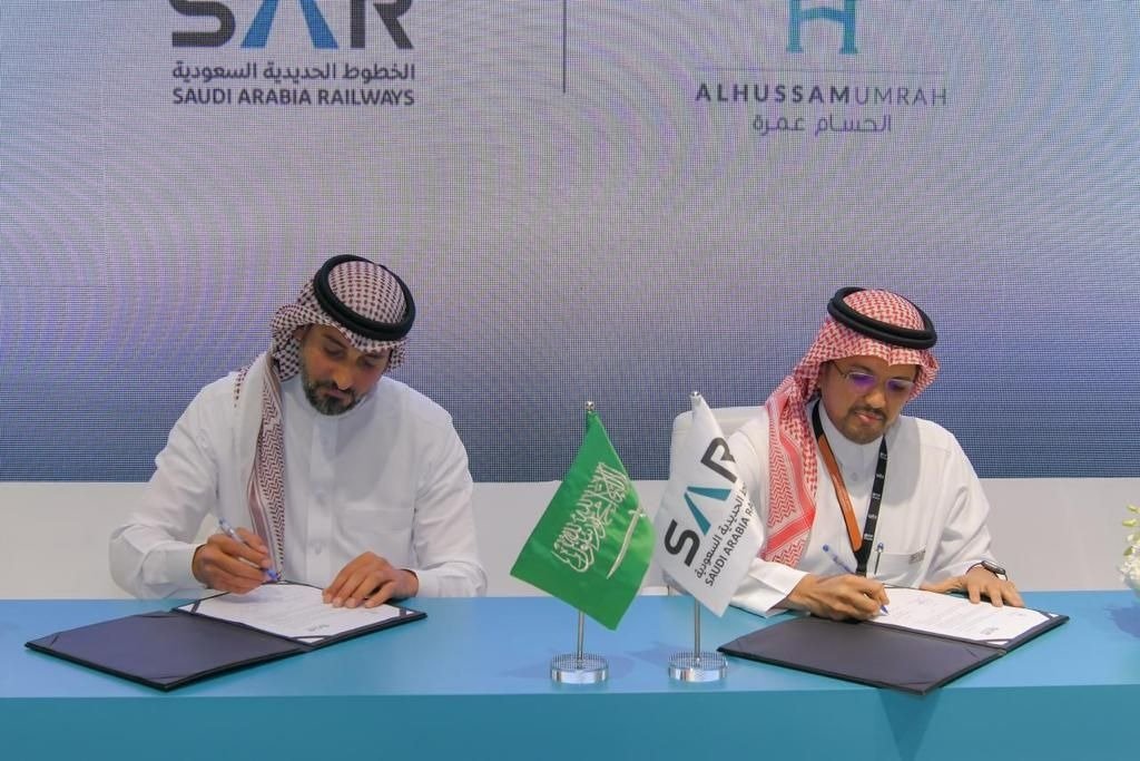 «الحسام» توقع مذكرة تعاون مع شركة الخطوط الحديدية السعودية لتسهيل مهام المعتمرين المصريين «الحسام» توقع مذكرة تعاون مع شركة الخطوط الحديدية السعودية لتسهيل مهام المعتمرين المصريين