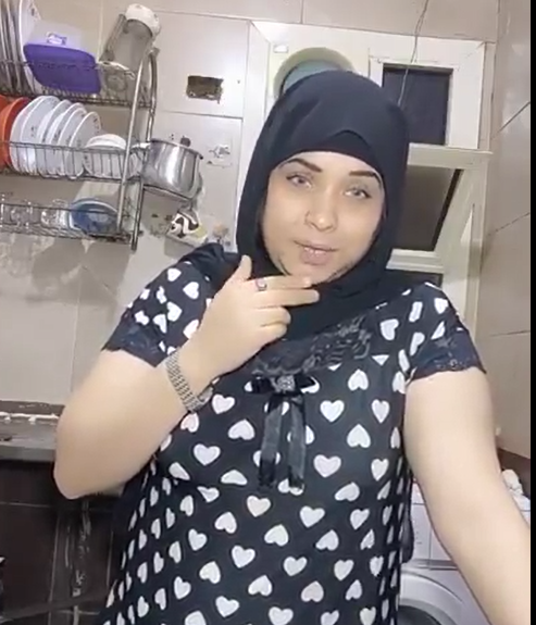 تأجيل أولى جلسات محاكمة صاحبة قناة "يوميات أنوش" لـ 18 مارس تأجيل أولى جلسات محاكمة صاحبة قناة "يوميات أنوش" لـ 18 مارس