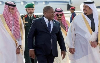 وصول رئيس موزمبيق إلى السعودية