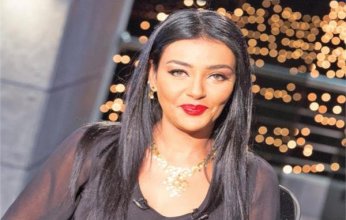 هبه الأباصيري: شاركت في أغنية مع هاني شاكر بالصدفة.. وكانت سببا في دخولي الاعلام