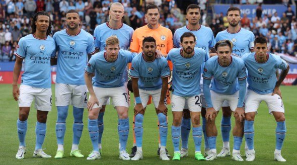 مانشستر سيتي يفوز على ساوثهامبتون برباعية في الدوري الإنجليزي مانشستر سيتي يفوز على ساوثهامبتون برباعية في الدوري الإنجليزي