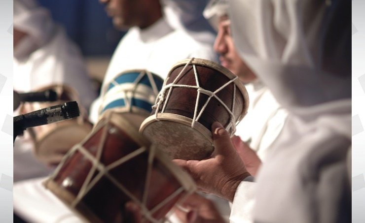 البحرين.. في ثالث أيام عيد الفطر المبارك.. فرقة محمد بن فارس تقيم أمسية موسيقية في الصالة الثقافية البحرين.. في ثالث أيام عيد الفطر المبارك.. فرقة محمد بن فارس تقيم أمسية موسيقية في الصالة الثقافية