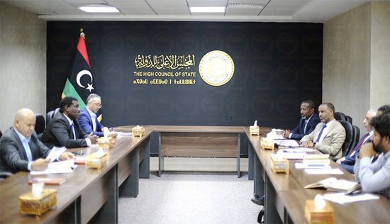 لجنة إعداد القوانين الانتخابية في ليبيا تعقد اجتماعها الأول في طرابلس لجنة إعداد القوانين الانتخابية في ليبيا تعقد اجتماعها الأول في طرابلس