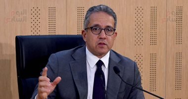 من هو الدكتور خالد العناني المرشح لمنصب مدير عام (اليونسكو) من هو الدكتور خالد العناني المرشح لمنصب مدير عام (اليونسكو)