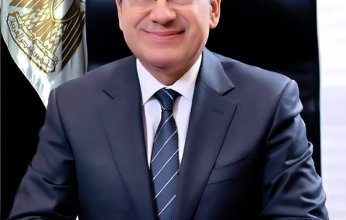 الملا: الوزارة لديها استراتيجية لتكثيف خطط وبرامج الحفر والإنتاج والعمل على زيادته