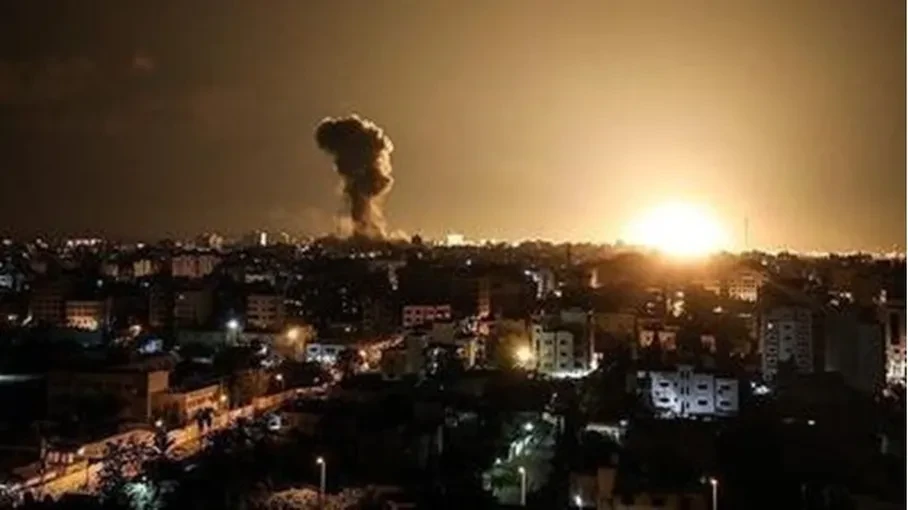 سوريا: إصابة 3 مدنيين في عدوان للاحتلال الإسرائيلي على حمص سوريا: إصابة 3 مدنيين في عدوان للاحتلال الإسرائيلي على حمص