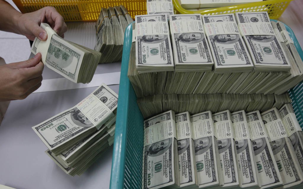 تقارير.. توقعات بوصول القيمة السوقية للاقتصاد الحلال إلى 7.7 تريليون دولار بحلول 2025 تقارير.. توقعات بوصول القيمة السوقية للاقتصاد الحلال إلى 7.7 تريليون دولار بحلول 2025