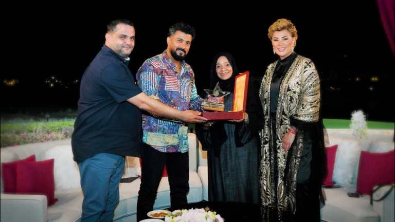 تكريم مخرج جعفر العمدة في الإمارات تكريم مخرج جعفر العمدة في الإمارات
