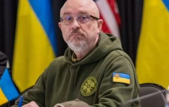 وزير الدفاع الأوكراني يعتزم الاستقالة من منصبه عقب"يوم النصر"