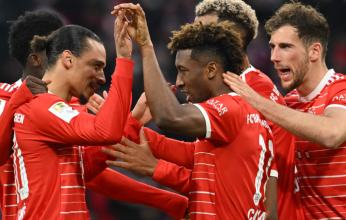 بايرن ميونخ يفوز على دورتموند برباعية في الدوري الألماني