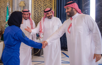 أول رائدة فضاء سعودية تلتقي ولي العهد: ننطلق لنكون قدوة للأجيال القادمة