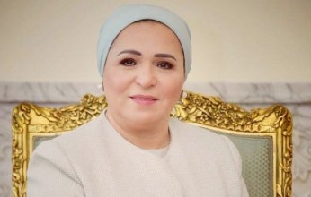 السيدة انتصار السيسي تهنئ الأمتين العربية والإسلامية بمناسبة عيد الفطر المبارك