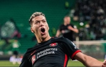 لاعب منتخب مصر السابق يفجر مفاجأة بشأن توقيع إمام عاشور للأهلي