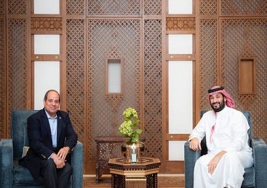 برلماني مصري يُشيد بلقاء الرئيس السيسي بولي بالأمير محمد بن سلمان يؤكد قوة العلاقة ومدى الترابط بين الدولتين برلماني مصري يُشيد بلقاء الرئيس السيسي بولي بالأمير محمد بن سلمان يؤكد قوة العلاقة ومدى الترابط بين الدولتين