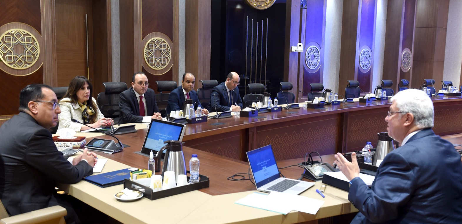 مدبولي يتابع مع وزير التعليم العالي موقف الطلاب المصريين الدارسين بالجامعات السودانية مدبولي يتابع مع وزير التعليم العالي موقف الطلاب المصريين الدارسين بالجامعات السودانية