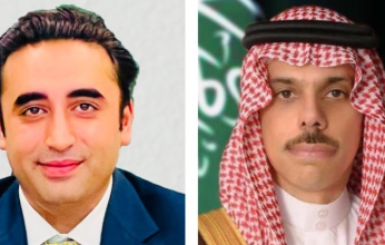 وزير الخارجية السعودي يتلقى اتصالاً هاتفياً من و نظيره الباكستاني