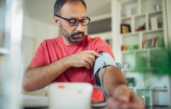 طرق طبيعية تساعد في خفض ضغط الدم.. تعرف عليها