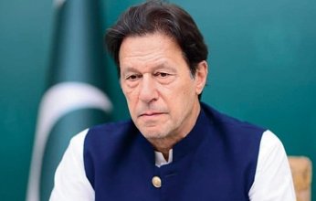 عمران خان يعرب عن قلقه لمحكمة لاهور من القبض عليه خلال العيد