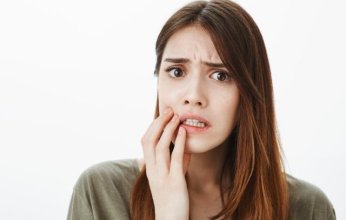 كيف تعالج التهاب اللثة في المنزل؟