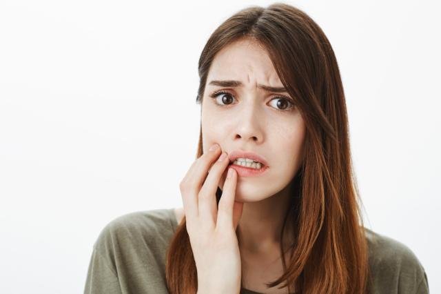 كيف تعالج التهاب اللثة في المنزل؟ كيف تعالج التهاب اللثة في المنزل؟
