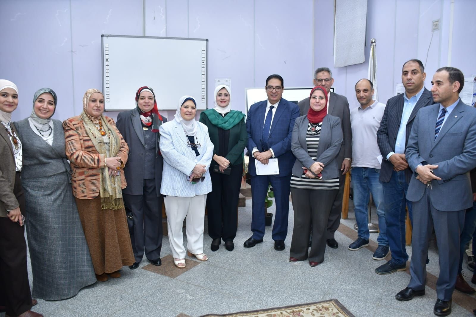 كليات جامعة القاهرة تنظم معرض ملابس مجاني للطلاب بمناسبة عيد الفطر كليات جامعة القاهرة تنظم معرض ملابس مجاني للطلاب بمناسبة عيد الفطر