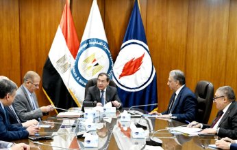 وزير البترول المصري يؤكد ضرورة زيادة الإنتاج من الثروات البترولية و الالتزام بتطبيق سياسات ترشيد الإنفاق والاستهلاك