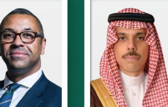 السعودية وبريطانيا تبحثان سبل تعزيز العلاقات الثنائية