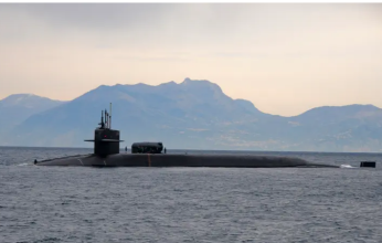 البحرية الأمريكية: غواصة نووية مزودة بصواريخ تتجه إلى الشرق الأوسط