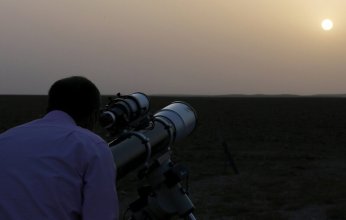 الحسابات الفلكية تشير إلى أن يوم الجمعة المقبل غرة شهر شوال