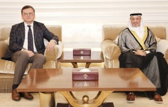 وزير الخارجية الكويتي يستقبل نظيره الأوكراني بمناسبة زيارته الرسمية للبلاد