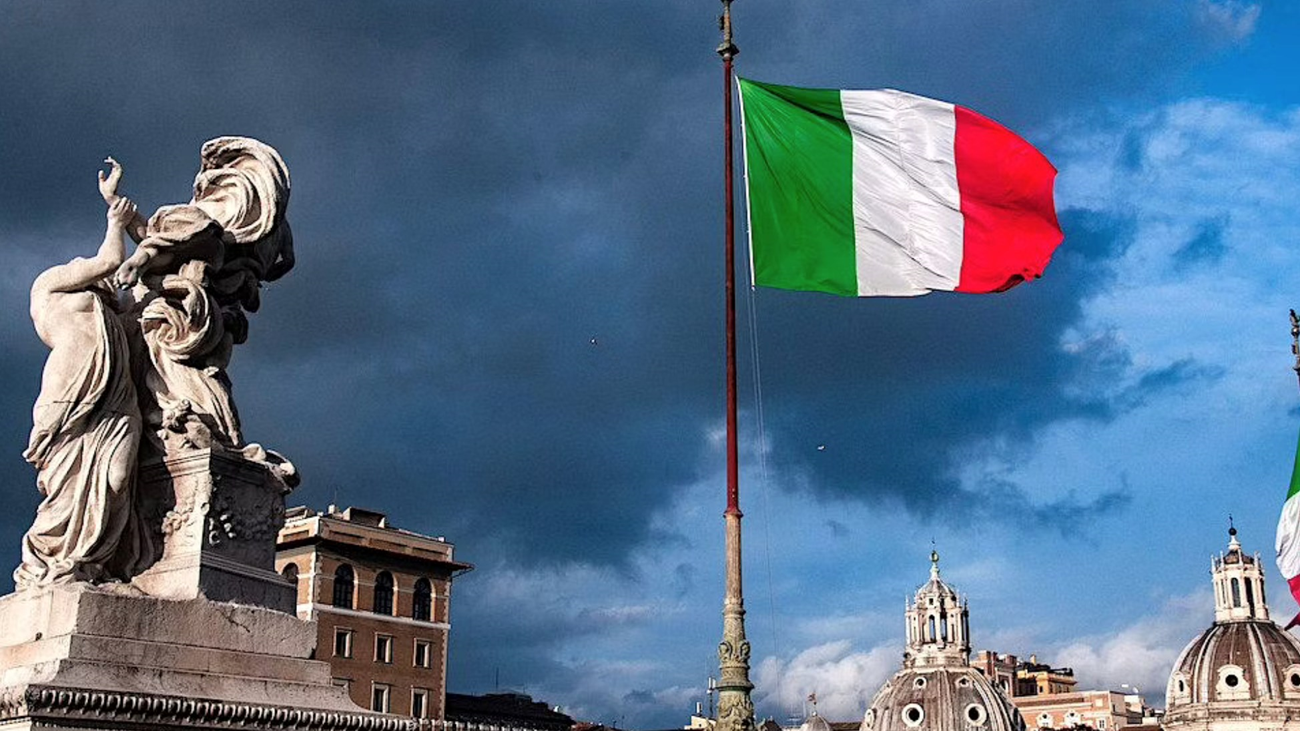 إيطاليا تقدم 11 مليون دولار لدعم جهود تونس في مكافحة الهجرة غير النظامية إيطاليا تقدم 11 مليون دولار لدعم جهود تونس في مكافحة الهجرة غير النظامية