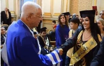 «دكتوراة سمية الخشاب» تُثير الجدل على السوشيال ميديا في مصر.. أخر تطورات القصة