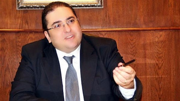 الغرف التجارية: اتجاه مصر لتقليل الاعتماد على الدولار خطوة صحيحة لتخفيف الضغط على العملة الأمريكية الغرف التجارية: اتجاه مصر لتقليل الاعتماد على الدولار خطوة صحيحة لتخفيف الضغط على العملة الأمريكية