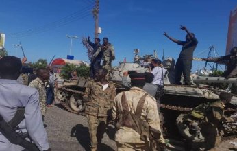 بالفيديو.. استسلام مجموعات من ميليشيا الدعم السريع في السودان