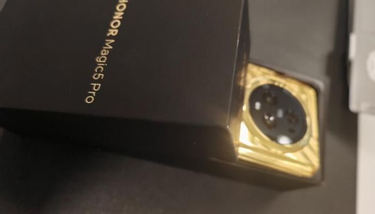تسريبات غير رسمية عن نسخة ذهبية ساحرة من هاتف HONOR Magic5 Pro تسريبات غير رسمية عن نسخة ذهبية ساحرة من هاتف HONOR Magic5 Pro