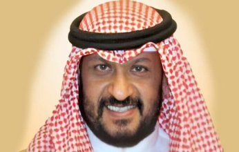 وزير الداخلية الكويتي يوجه بمنح وسام الواجب العسكري لـ872 عسكريا في قوة الإطفاء