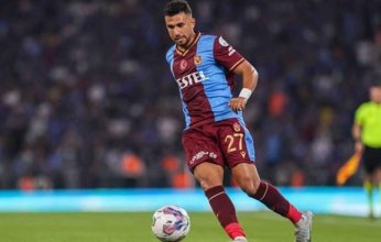 أول تعليق من لاعب فنربخشة التركي بعد اتهامه بالبصق على تريزيجيه أثناء سجوده