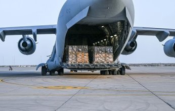 استمرار المساعدات الإنسانية.. الإمارات ترسل طائرتي إمدادات غذائية للشعب السوداني