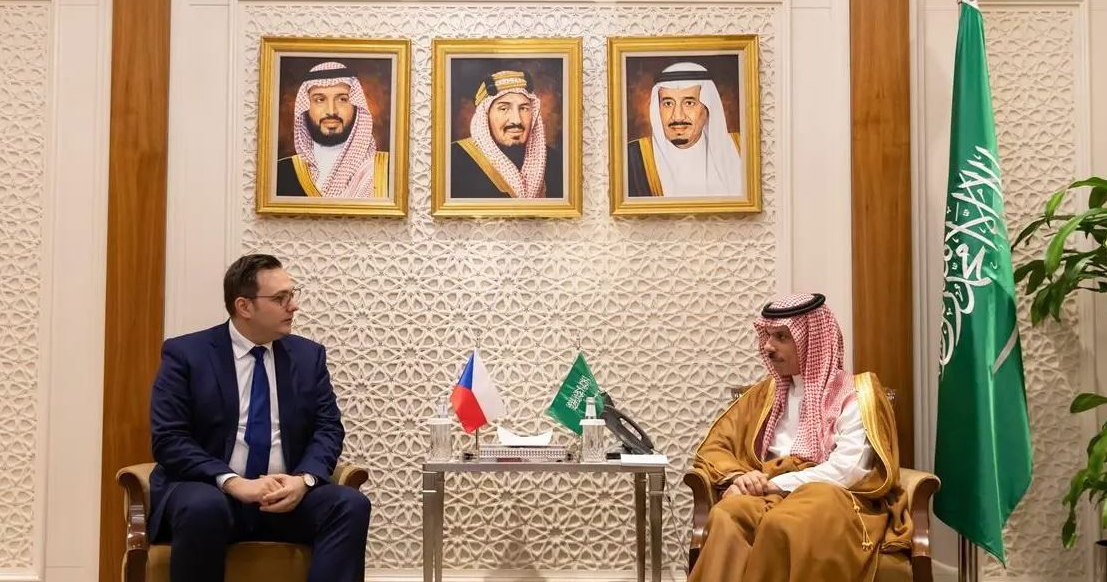 السعودية و التشيك تبحثان سبل تعزيز التعاون بين البلدين السعودية و التشيك تبحثان سبل تعزيز التعاون بين البلدين