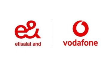اتفاقية تعاون استراتيجي بين &e وفودافون لتعزيز التعاون بينهما