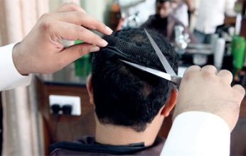 الصحة المصرية تحذر: فيروس سي ينتقل عن طريق أدوات الحلاقة