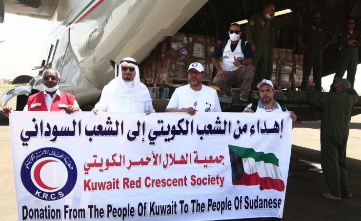 انطلاق أولى رحلات الجسر الجوي الكويتي إلى السودان انطلاق أولى رحلات الجسر الجوي الكويتي إلى السودان
