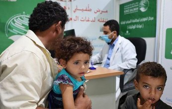 «سلمان للإغاثة» يدعم مركزين للغسيل الكلوي ولمكافحة الأمراض الوبائية ويقدم خدمات طبية تغذوية