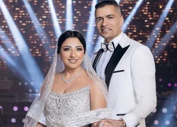زوجة حسن شاكوش تحرر محضرًا ضده زوجة حسن شاكوش تحرر محضرًا ضده