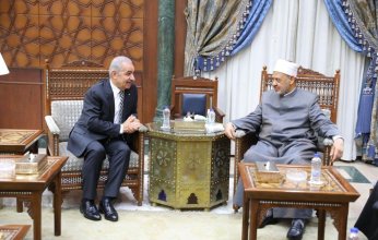 الإمام الأكبر يستقبل رئيس الوزراء الفلسطيني ويؤكد رفض الأزهر لمطامع الصهاينة بفرض التقسيم الزماني والمكاني للحرم القدسي الشريف