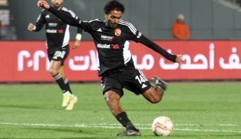 الأهلى المصري بالزي الأسود أمام الترجى التونسي غدا